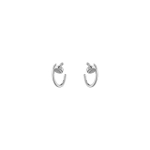 ARETES CLAVO SILVER