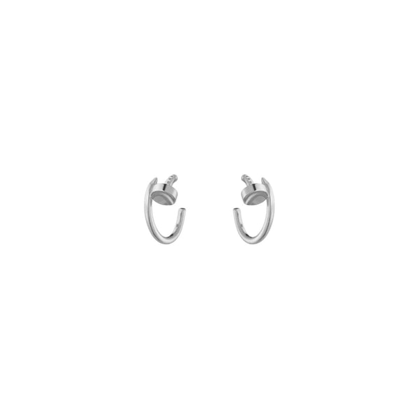 ARETES CLAVO SILVER