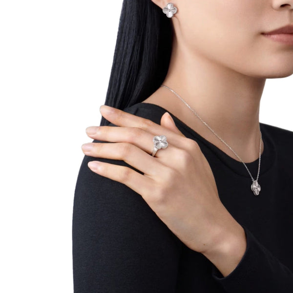ANILLO TRÉBOL SILVER
