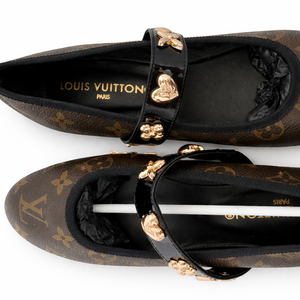 BALLERINAS LV BROWN CON INSIGNIAS
