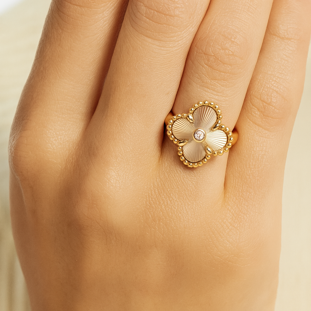 ANILLO TRÉBOL CON ZIRCONIA ROSE GOLD VF