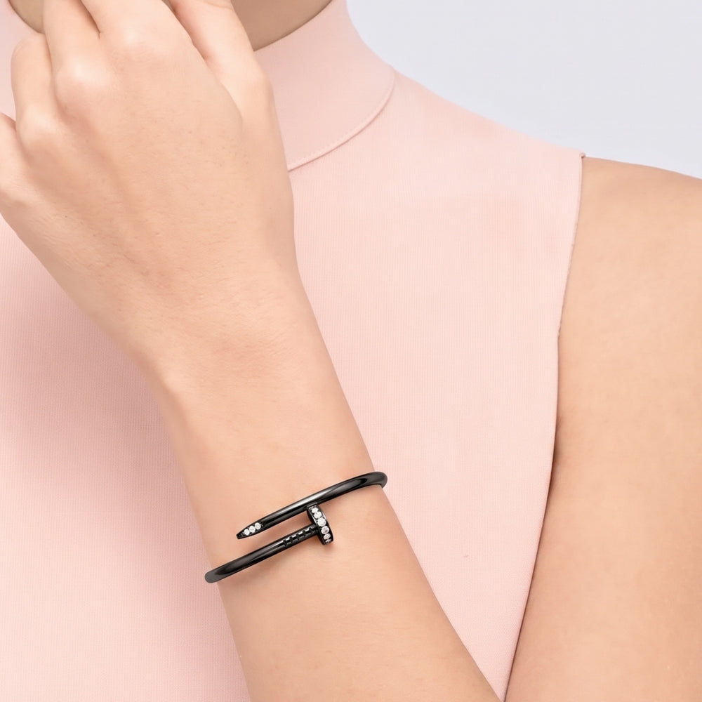 PULSERA CLAVO BLACK CON ZIRCONIA