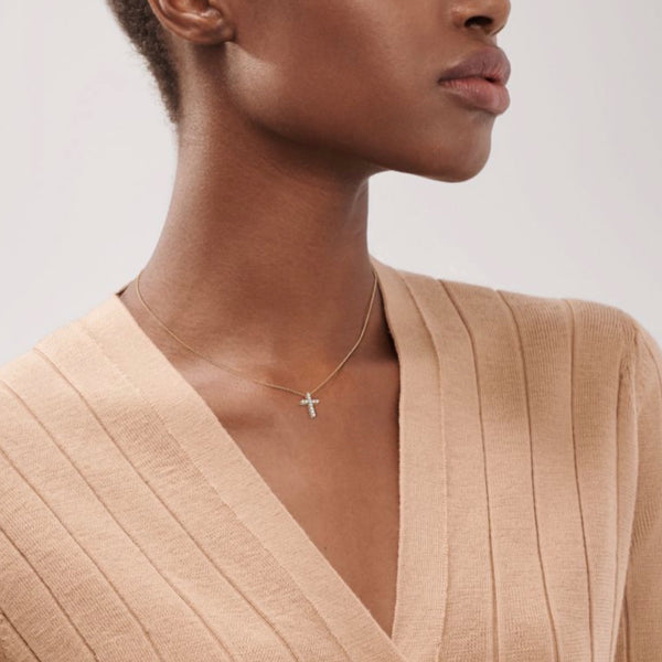 COLLAR T ESTILO CRUZ