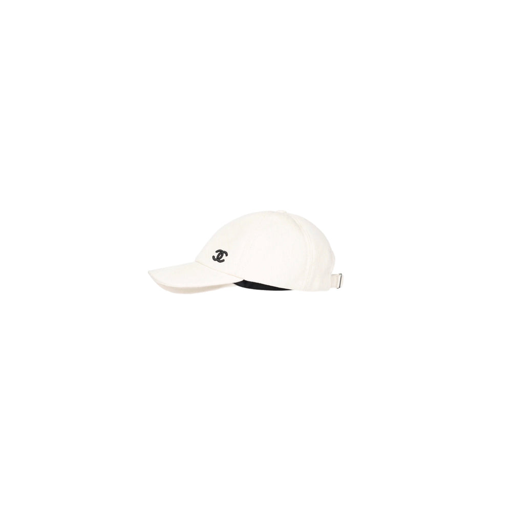 GORRA CC WHITE