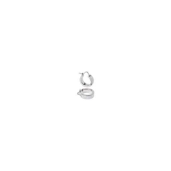 ARRACADAS MM SILVER LOGO