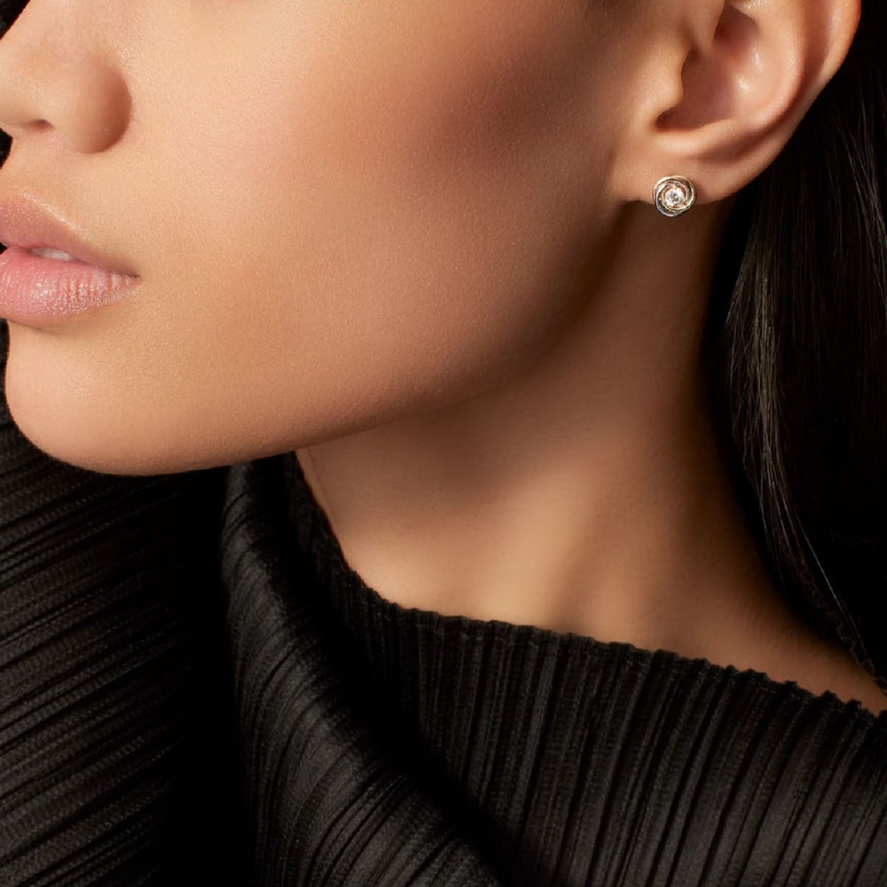ARETES TRINITY DIAMOND
