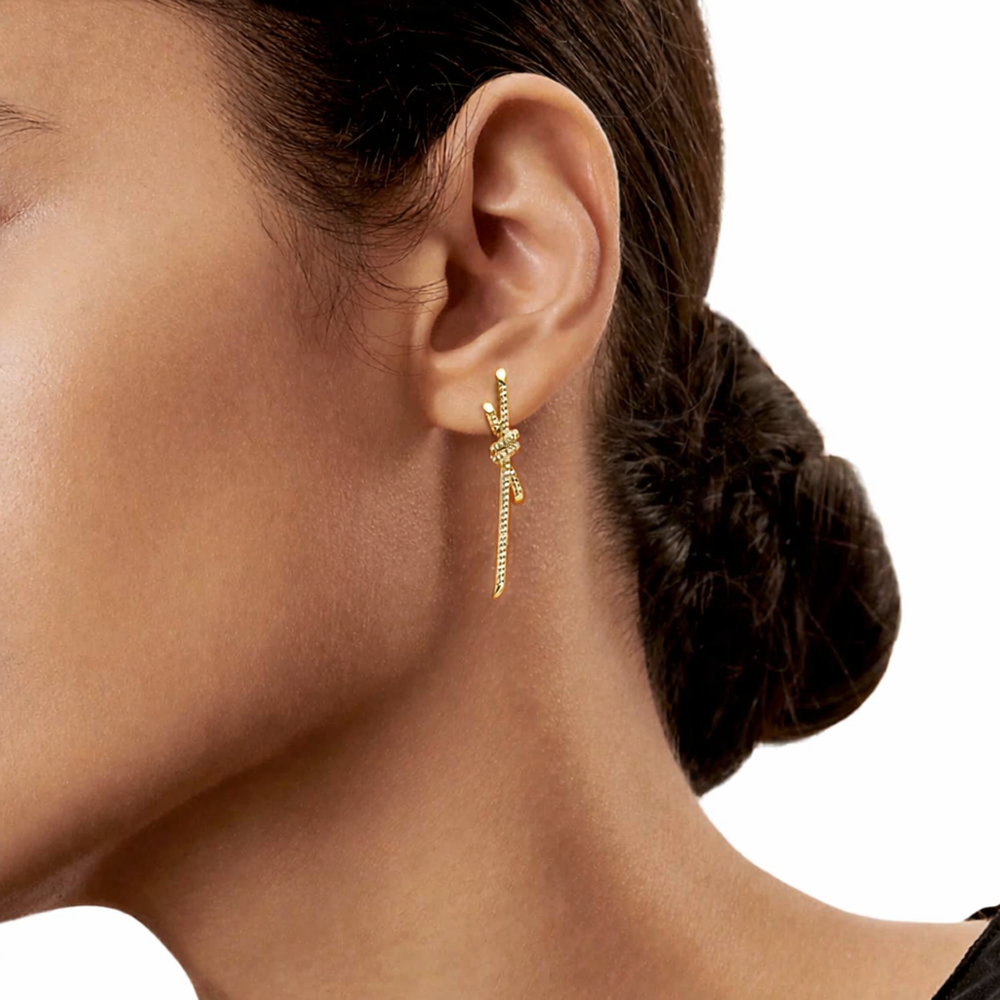 ARETES KNOT GOLD CON ZIRCONIAS