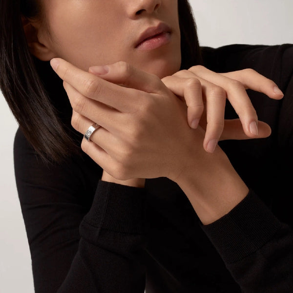 ANILLO LOVE SILVER ANCHO CON ZIRCONIA