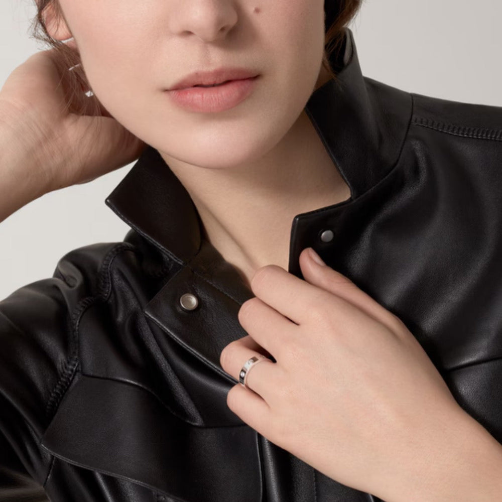 ANILLO LOVE CON ZIRCONIA SILVER