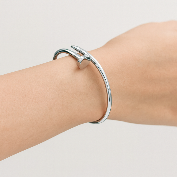 PULSERA CLAVO SILVER