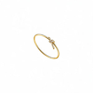 PULSERA T KNOT DELGADA GOLD ZIRCONIAS